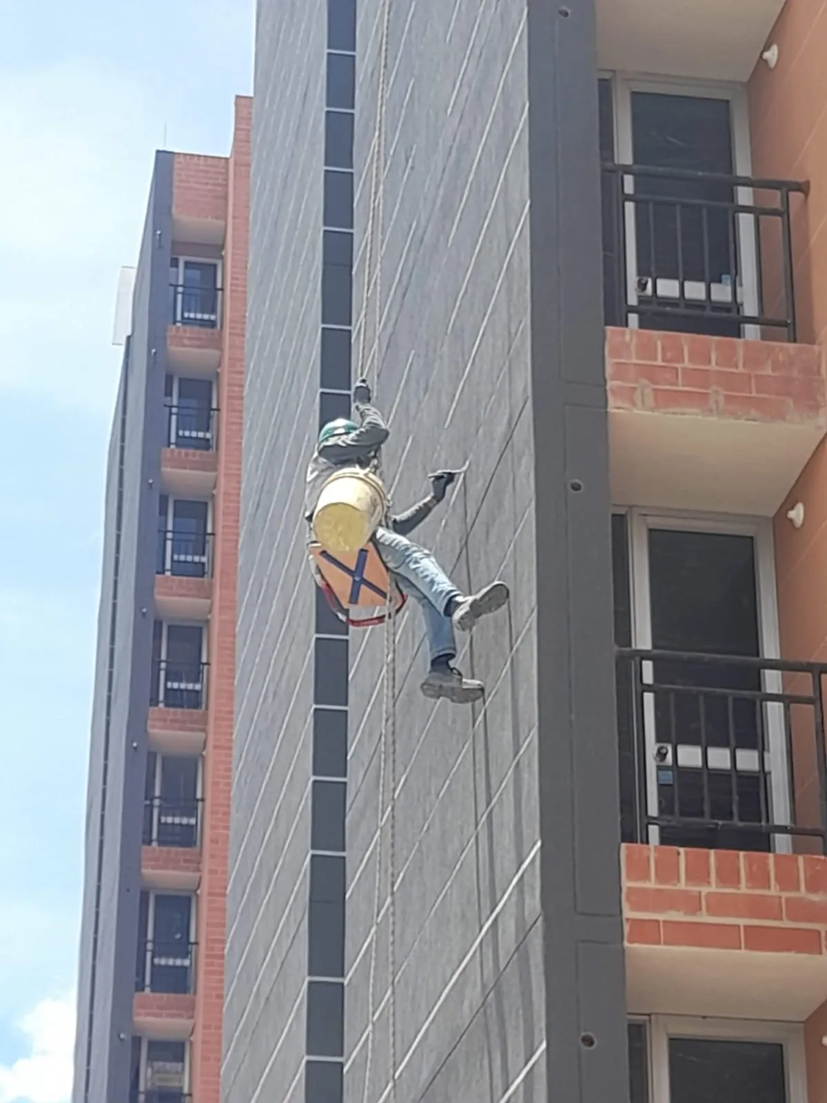 Proyecto en Cota, Cundinamarca — Pinto Kolors